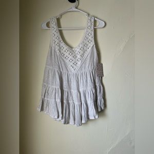 XS free people flowy top